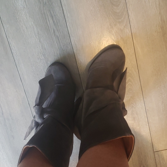 Steve madden gray suede knotted boots - Picture 13 of 15